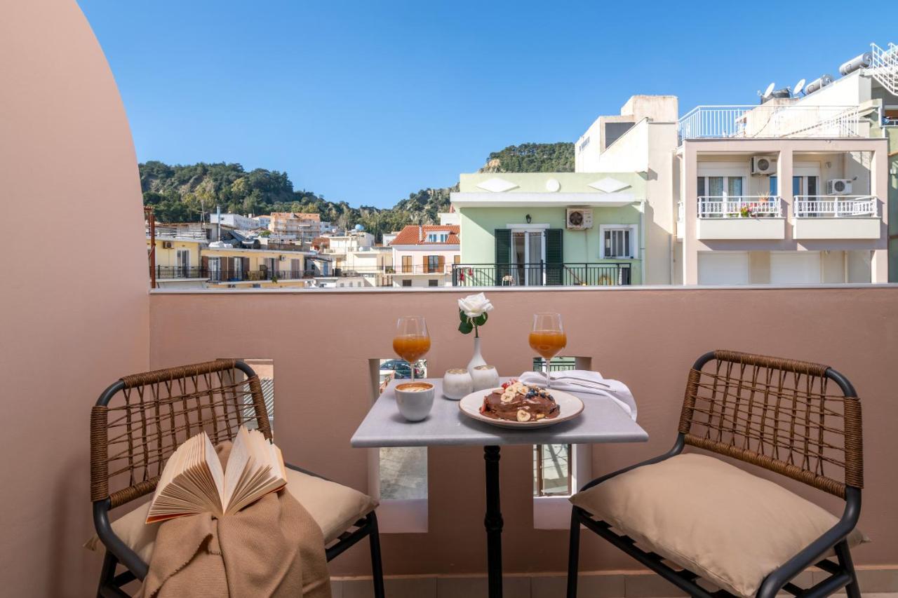 Maison Downtown Luxury Apartments! Zakynthos Town Exterior photo